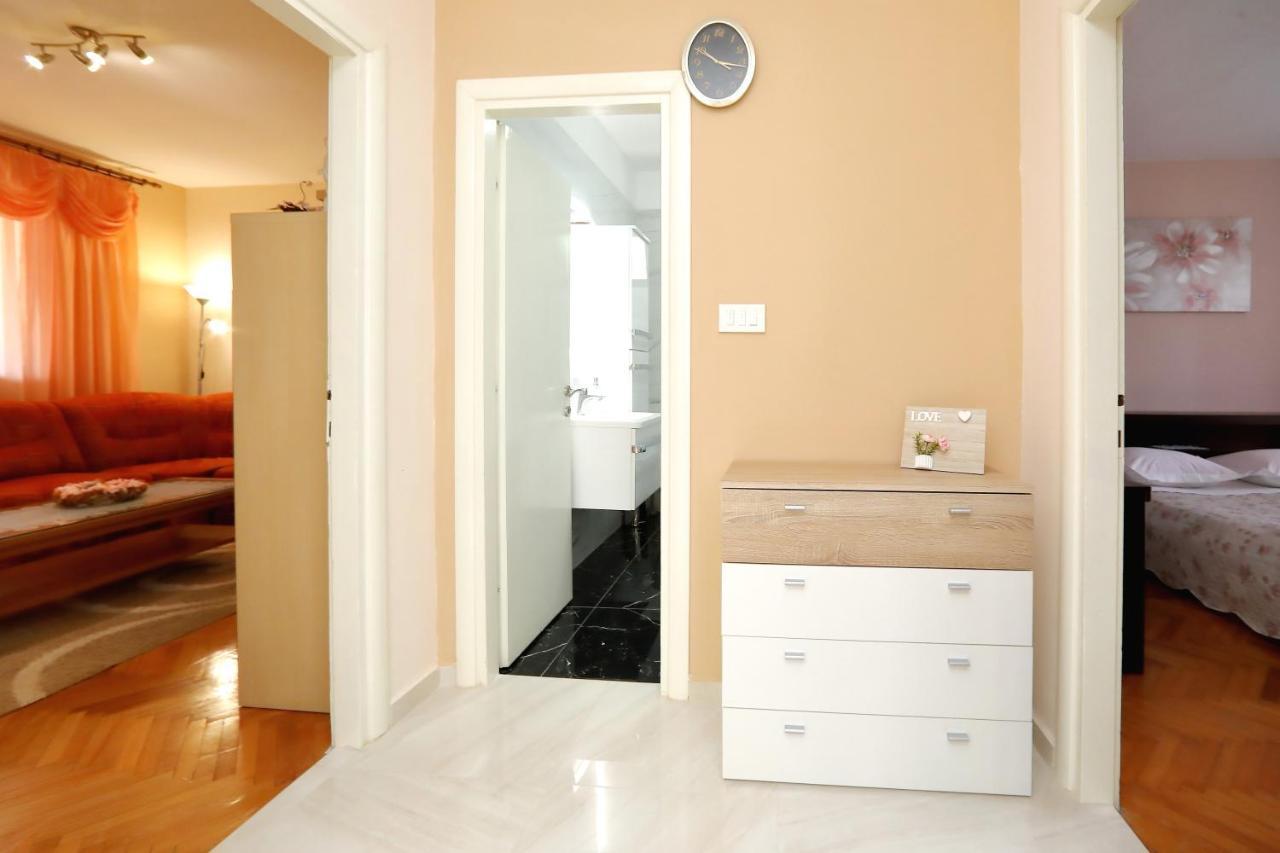 Apartment Lucijan Bibinje Buitenkant foto