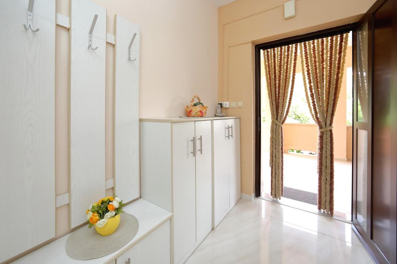 Apartment Lucijan Bibinje Buitenkant foto
